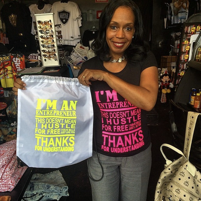 Quote tee and matching bag